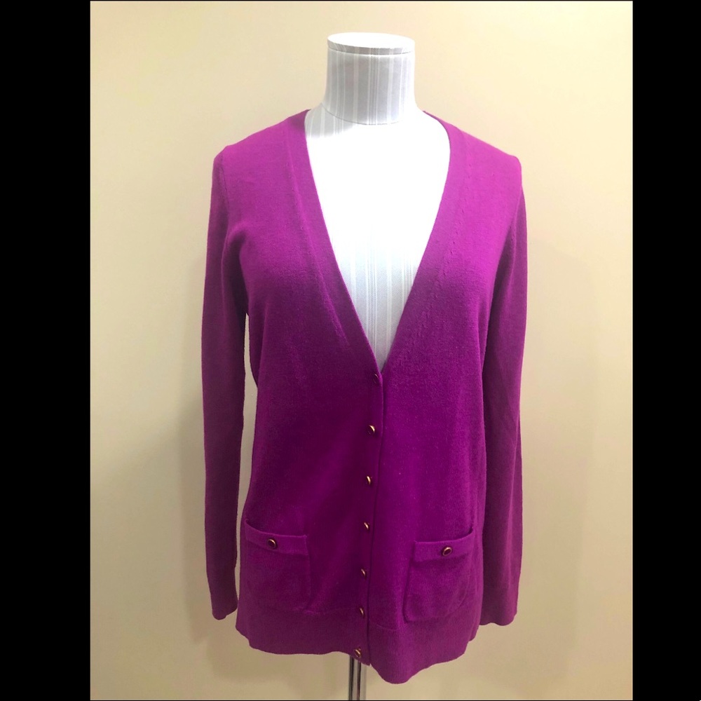 Banana Republic Sweater size Medium - Picture 1 of 4